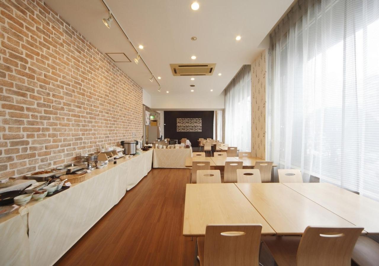 Apa Hotel Aomori Eki Kenchodori Екстериор снимка