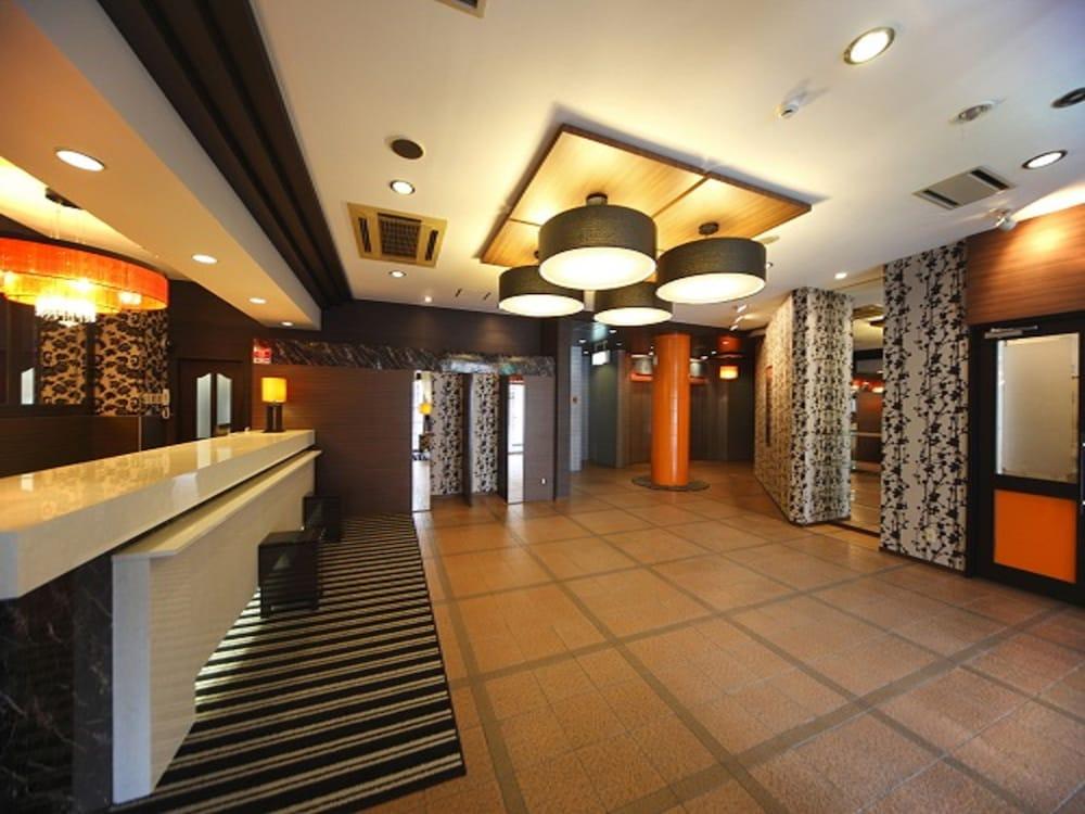 Apa Hotel Aomori Eki Kenchodori Екстериор снимка